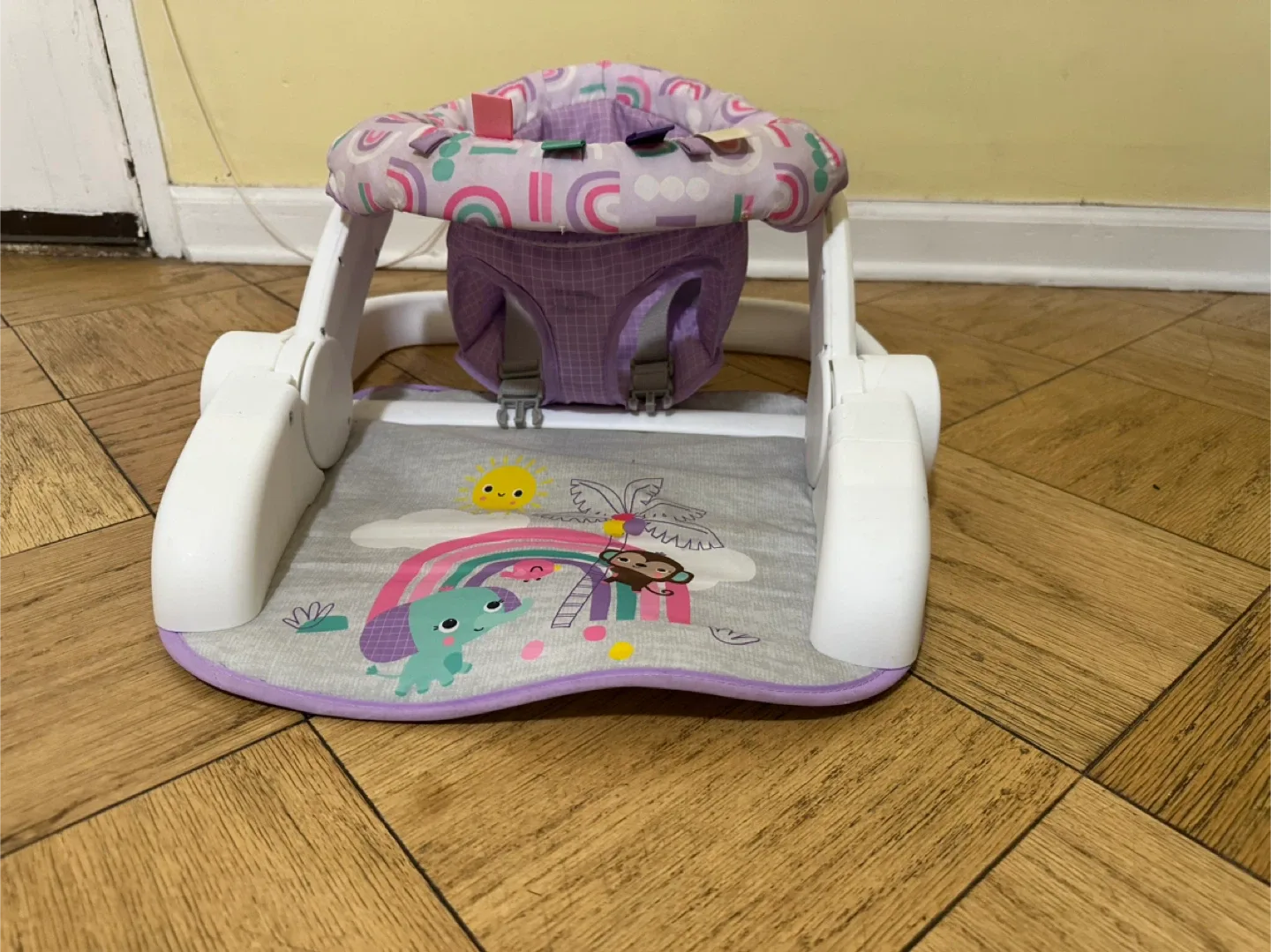 White Baby Crib with Changing Table + high chair + sitting chair image indicator(8)