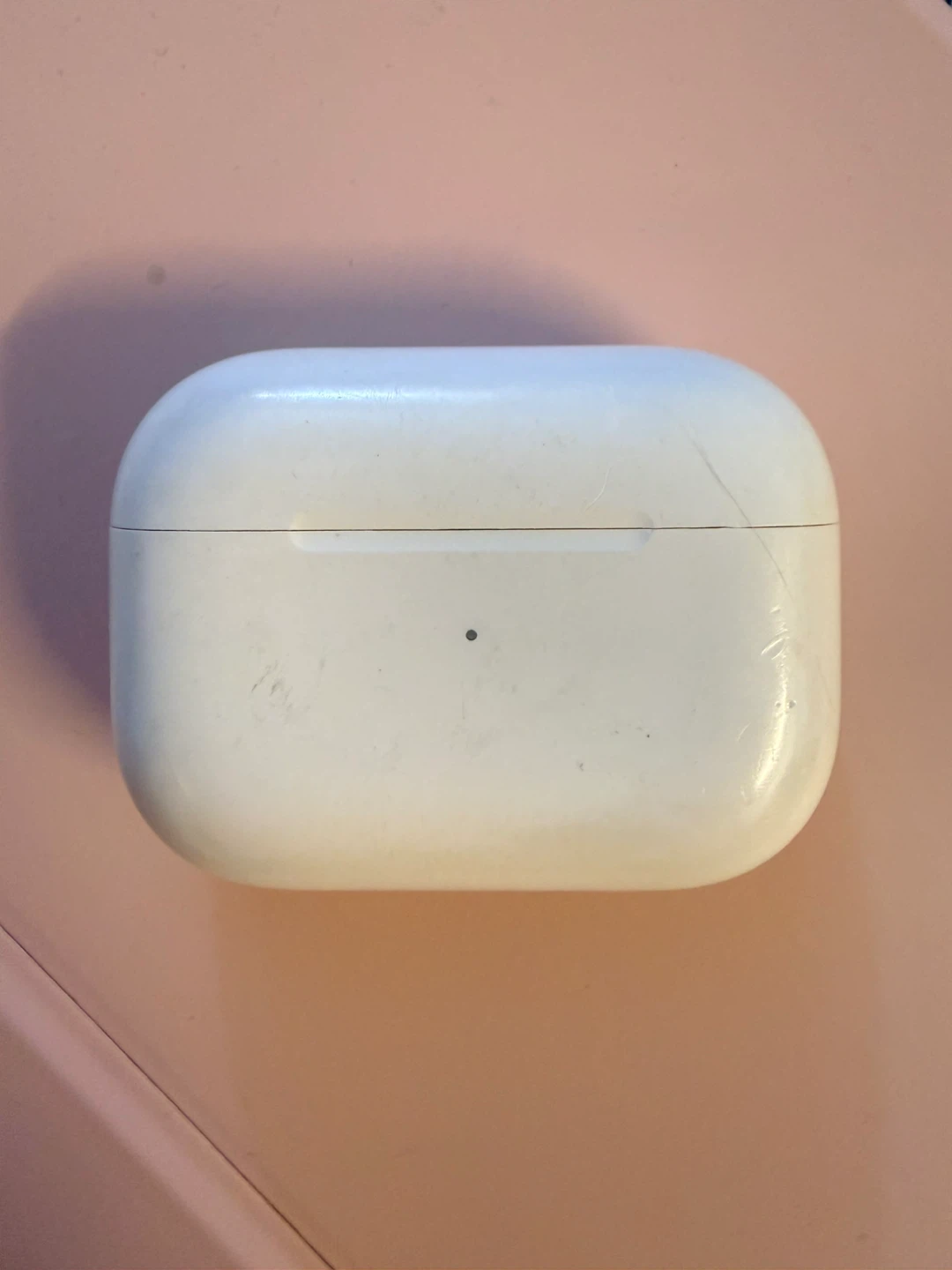 Apple AirPods Pro 2nd Gen - photo 2