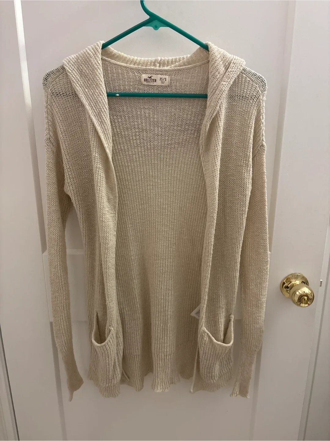 Hollister XS/S Beige Cardigan thumbnail