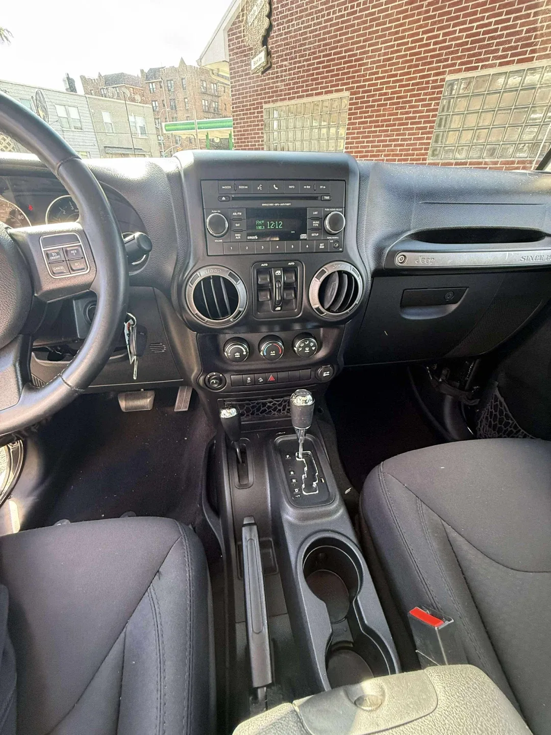 2015 JEEP WRANGLER UNLIMITED SPORT 4WD image indicator(4)