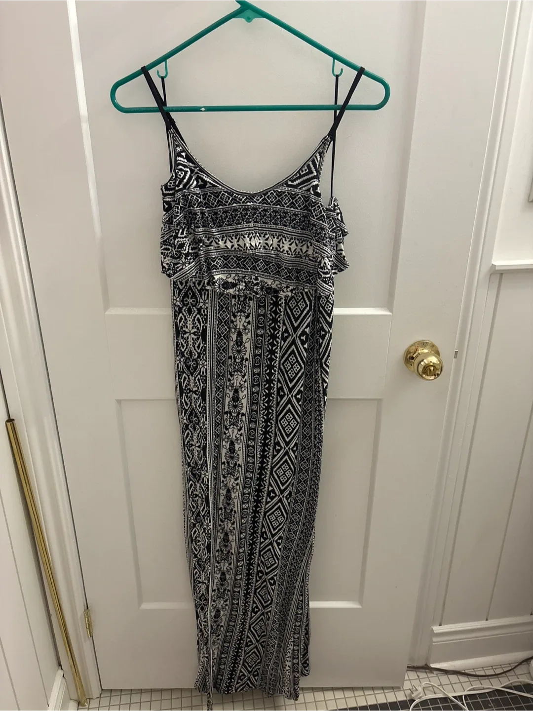 Sundress 👗- Size M/M thumbnail