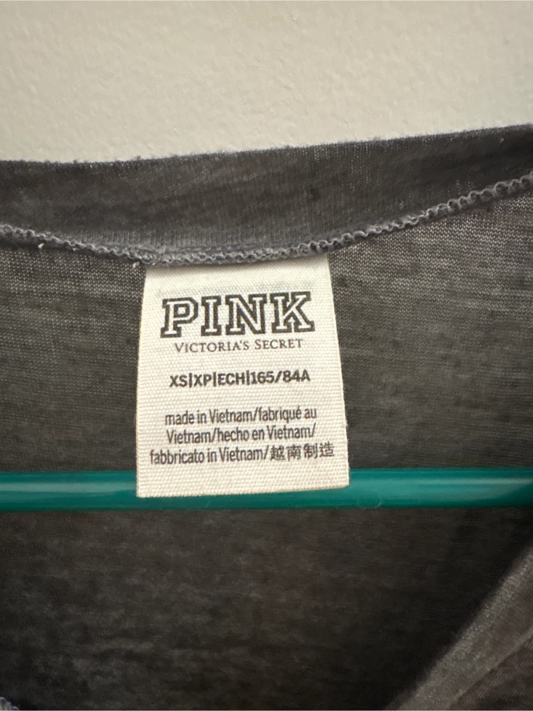 PINK Victoria's Secret XS Gray T-Shirt - photo 2