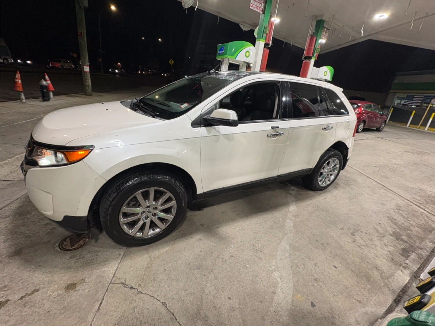 Ford edge 2011. - photo 2