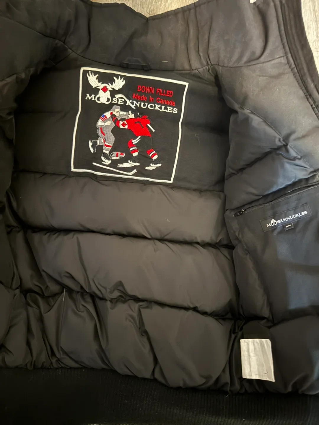 Moose Knuckles Bomber Jacket W’s M image indicator(2)