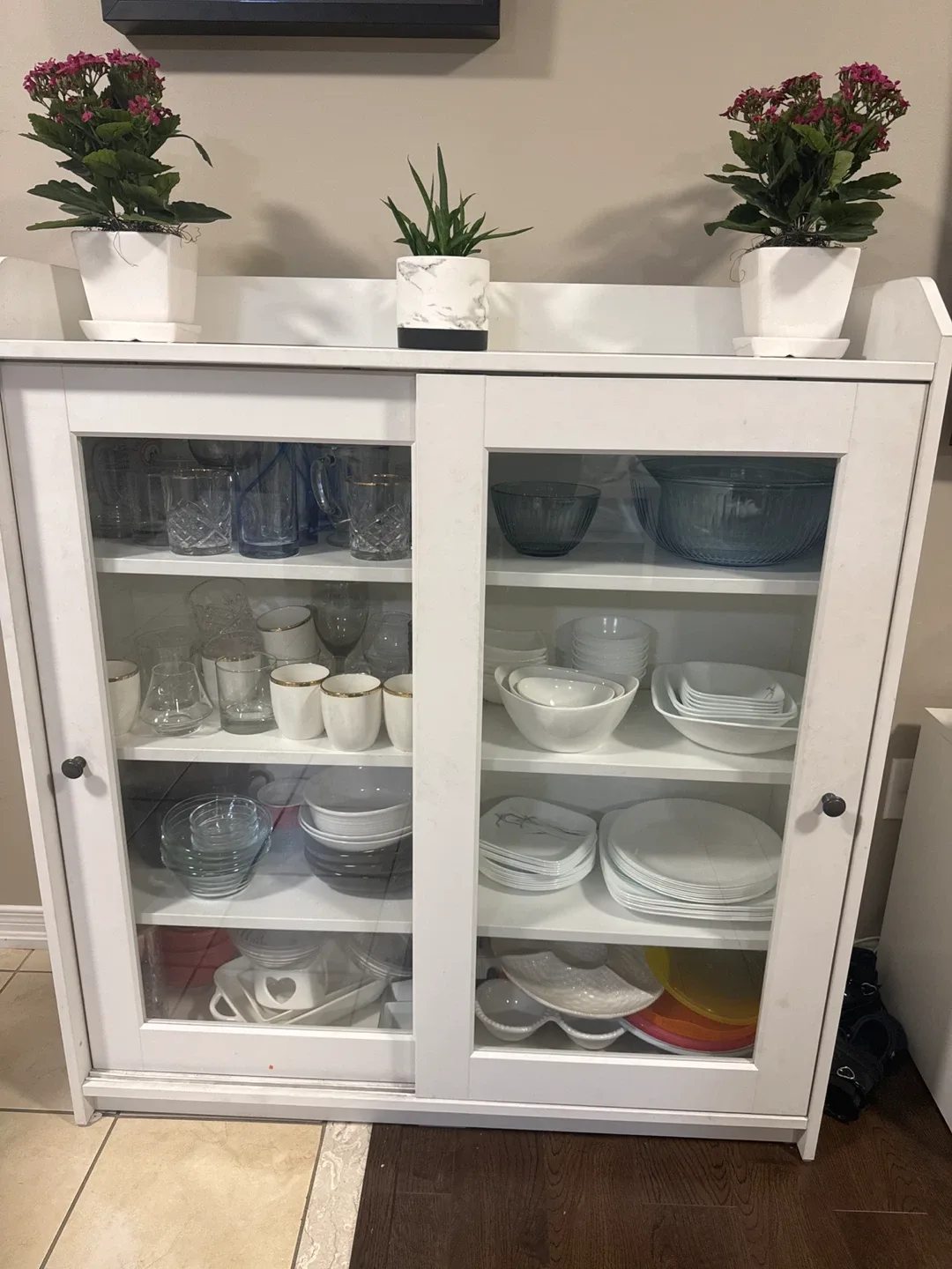 White Display Cabinet with Glass Doors
