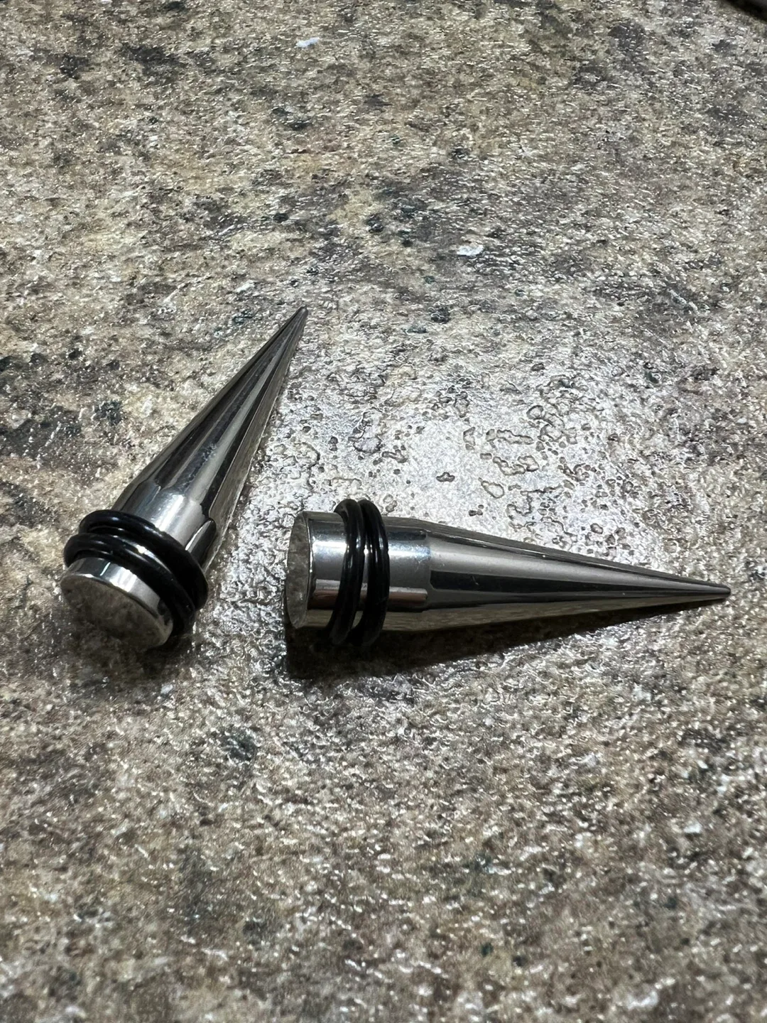 Ear stretching tapers and plugs- Various Sizes & Styles image indicator(7)