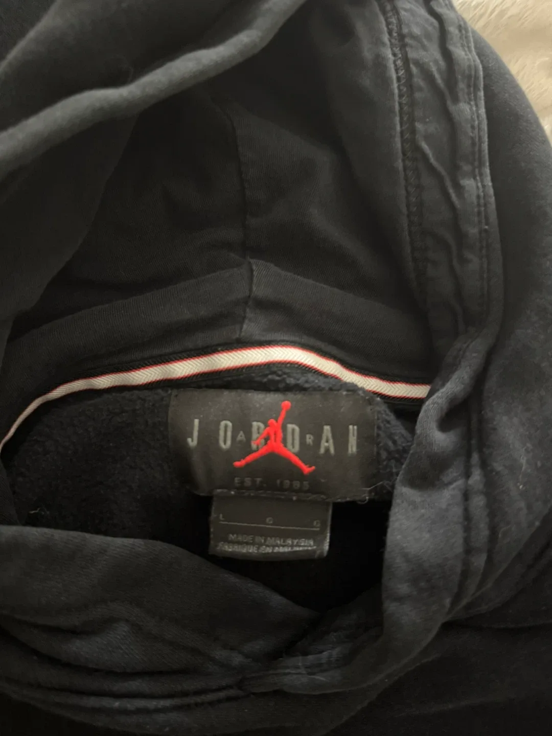 Jordan Hoodie - Size Large image indicator(2)