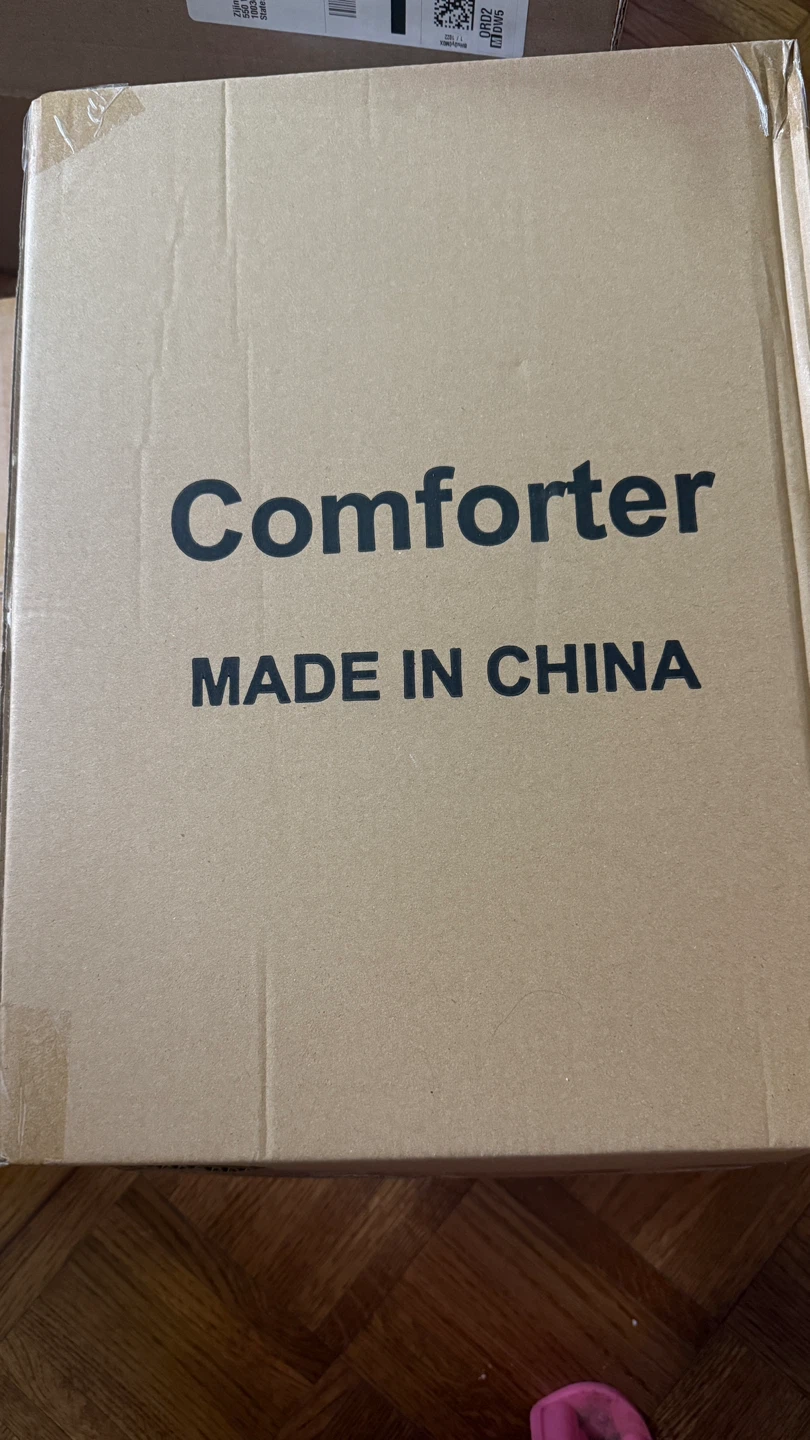 New Queen Size White Comforter 90x90"