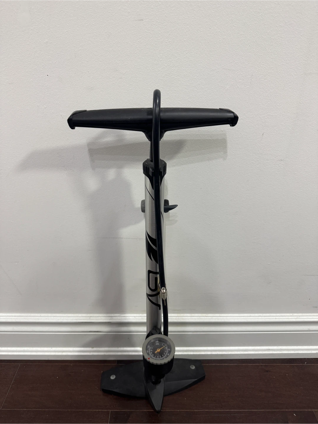 Bike pump (free) 🥕