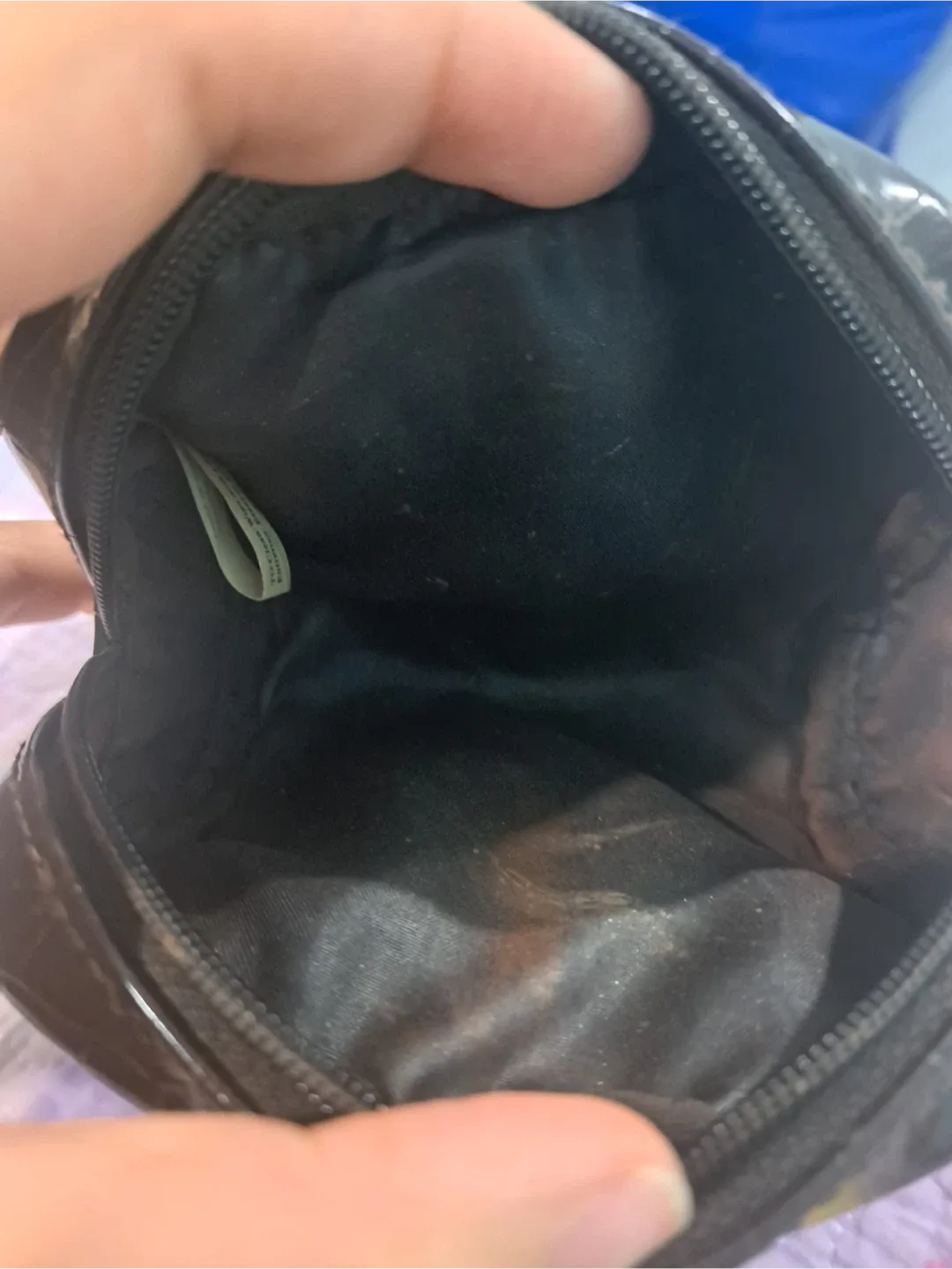 Crocodile print makeup pouch #freecycle image indicator(4)