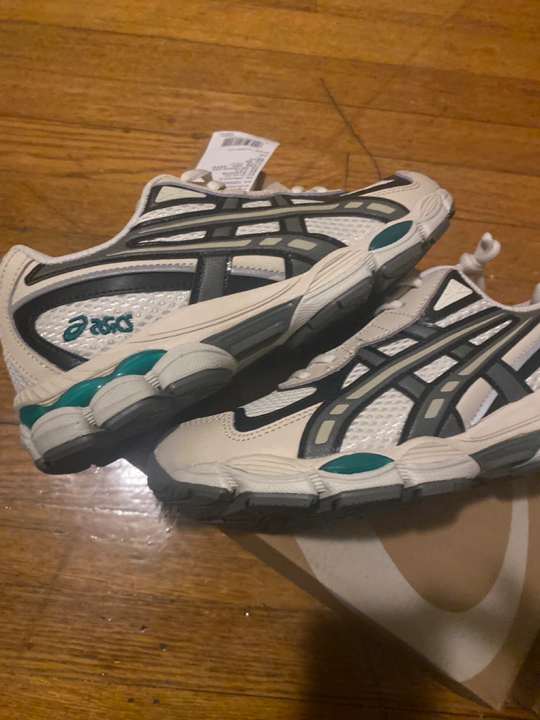 Asics Gel-1090 Running Shoes