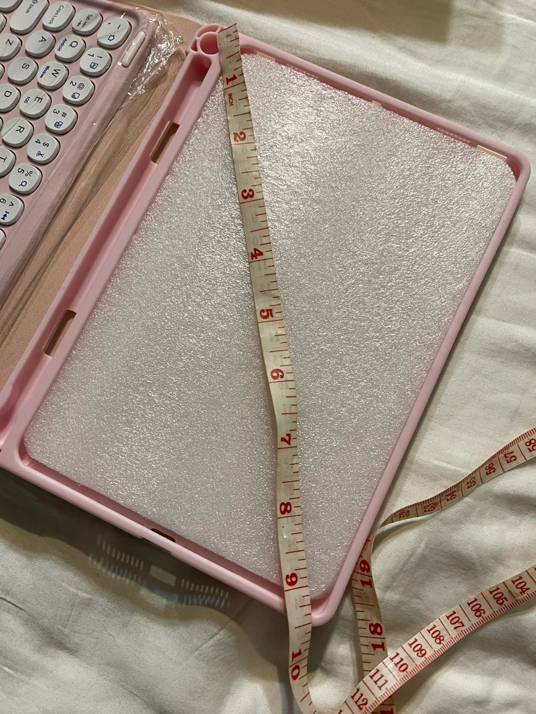 NEW -Pink tablet cover case with Keyboard! - photo 5