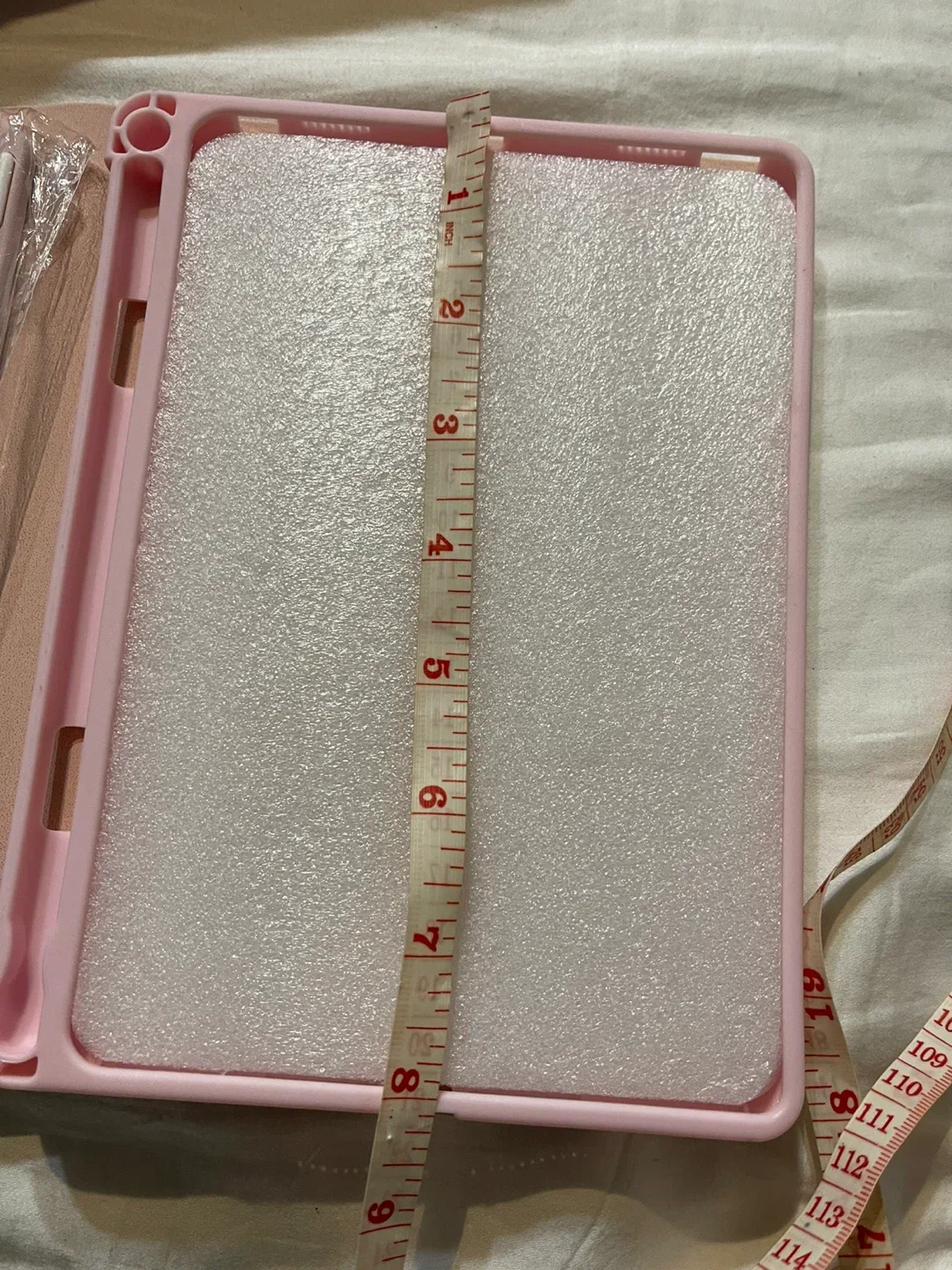 NEW -Pink iPad Keyboard Case( 9.5) inch image indicator(7)