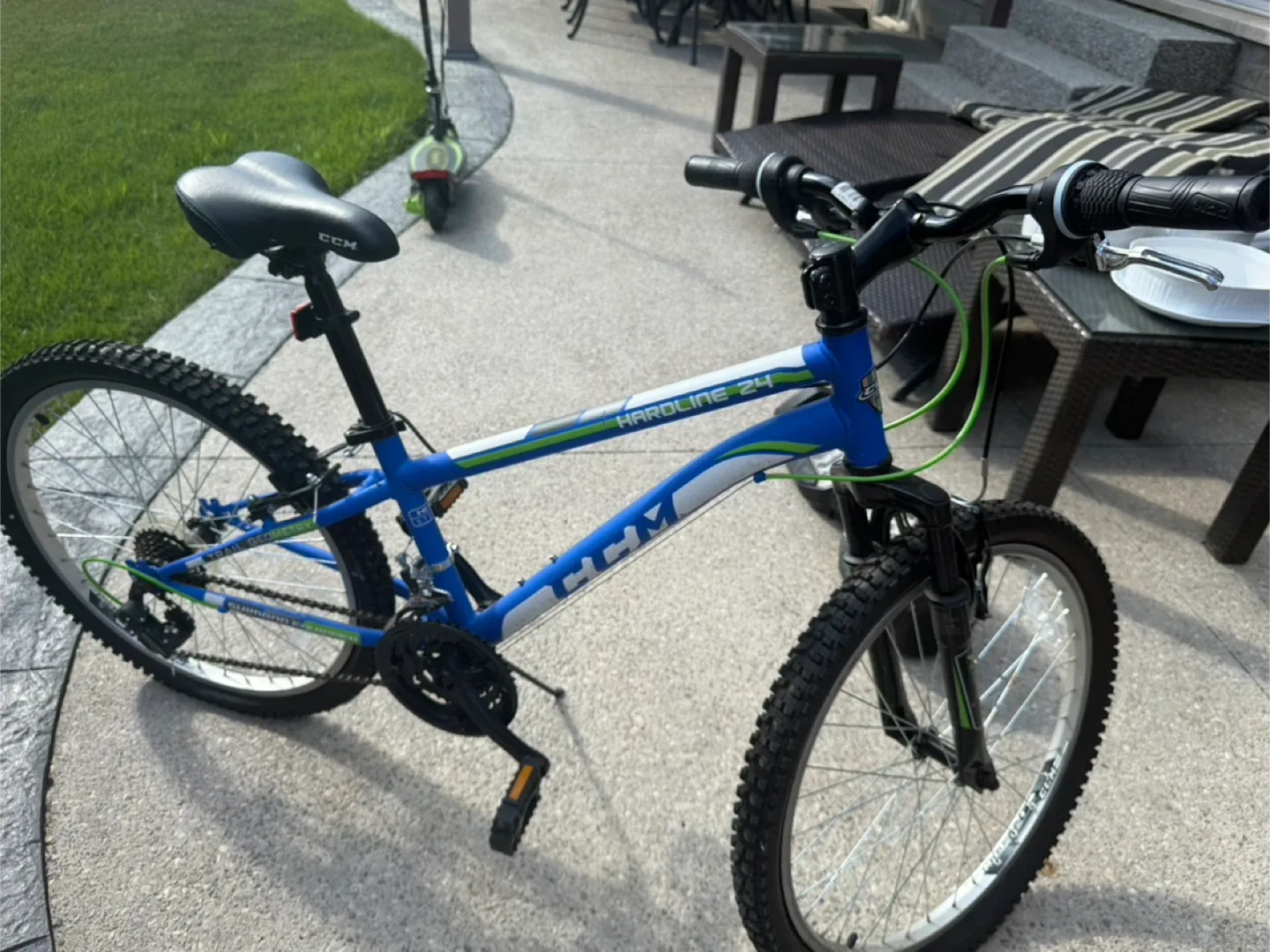 CCM Hardline 24 Mountain Bike - Blue image indicator(2)