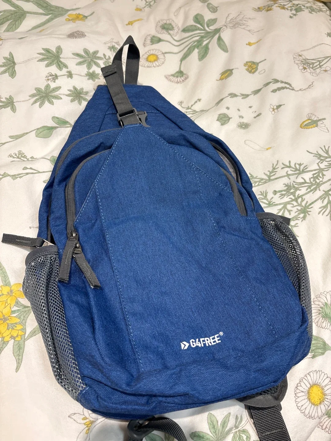 G4Free Sling Bag - Blue thumbnail