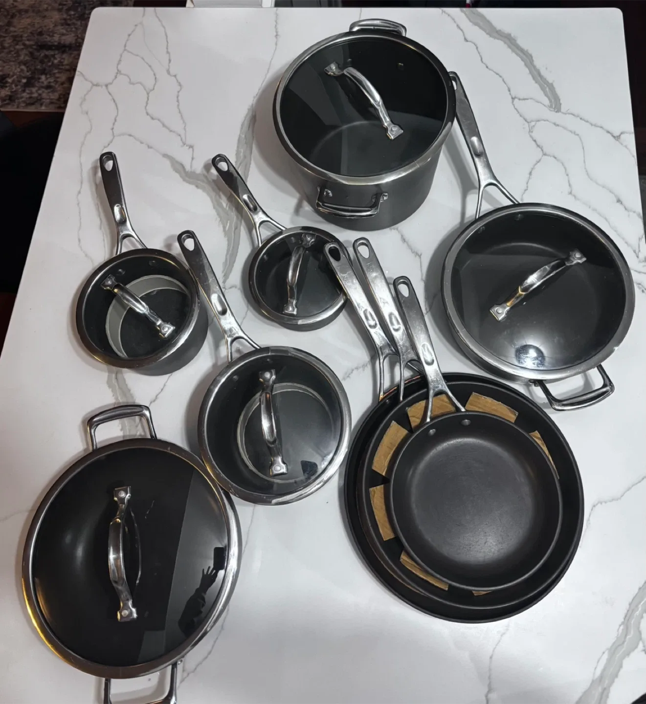 🥕Kirkland Signature Cookware Set image indicator(4)