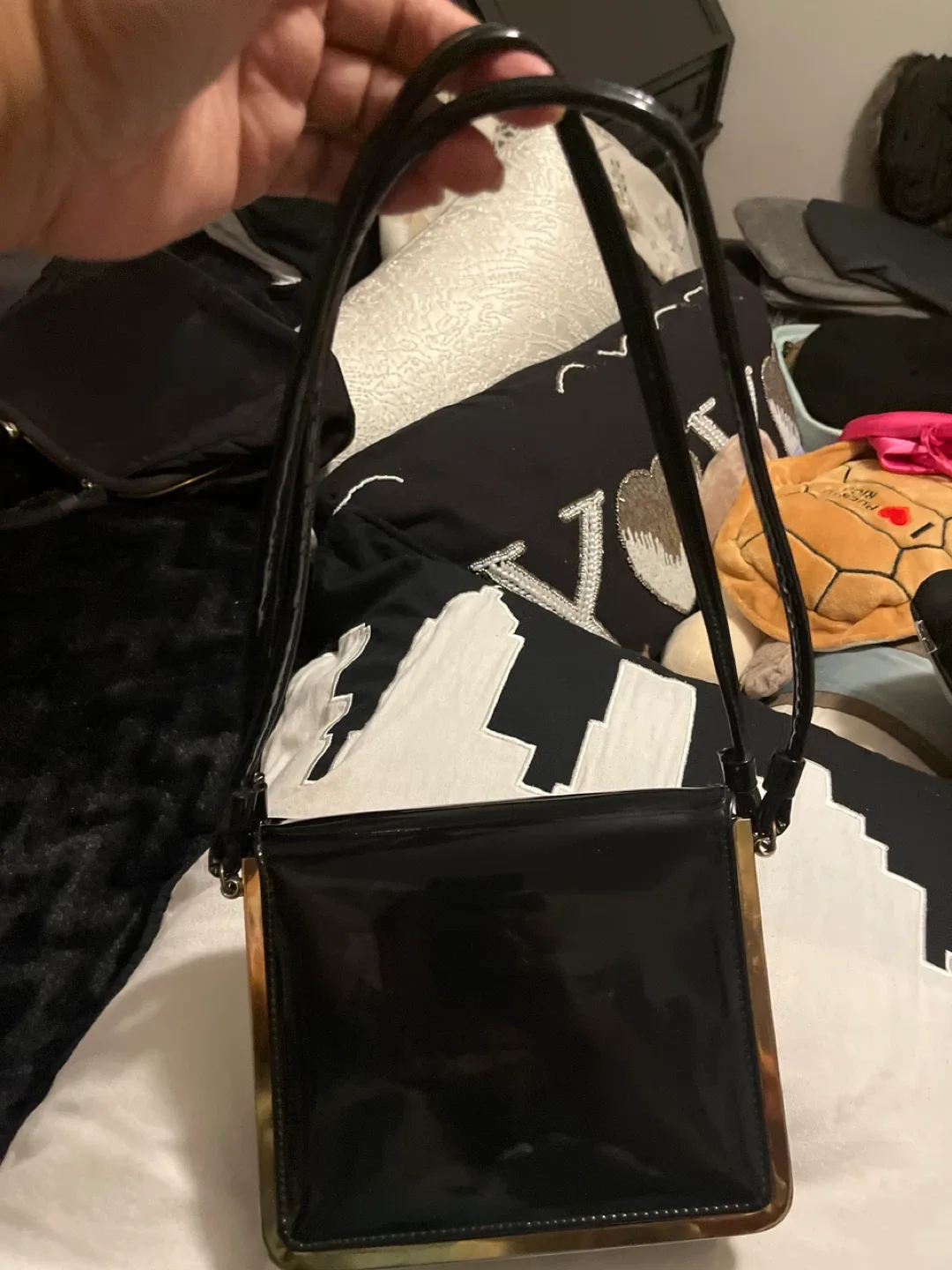 Markay Bags Black Patent Leather Handbag image indicator(10)