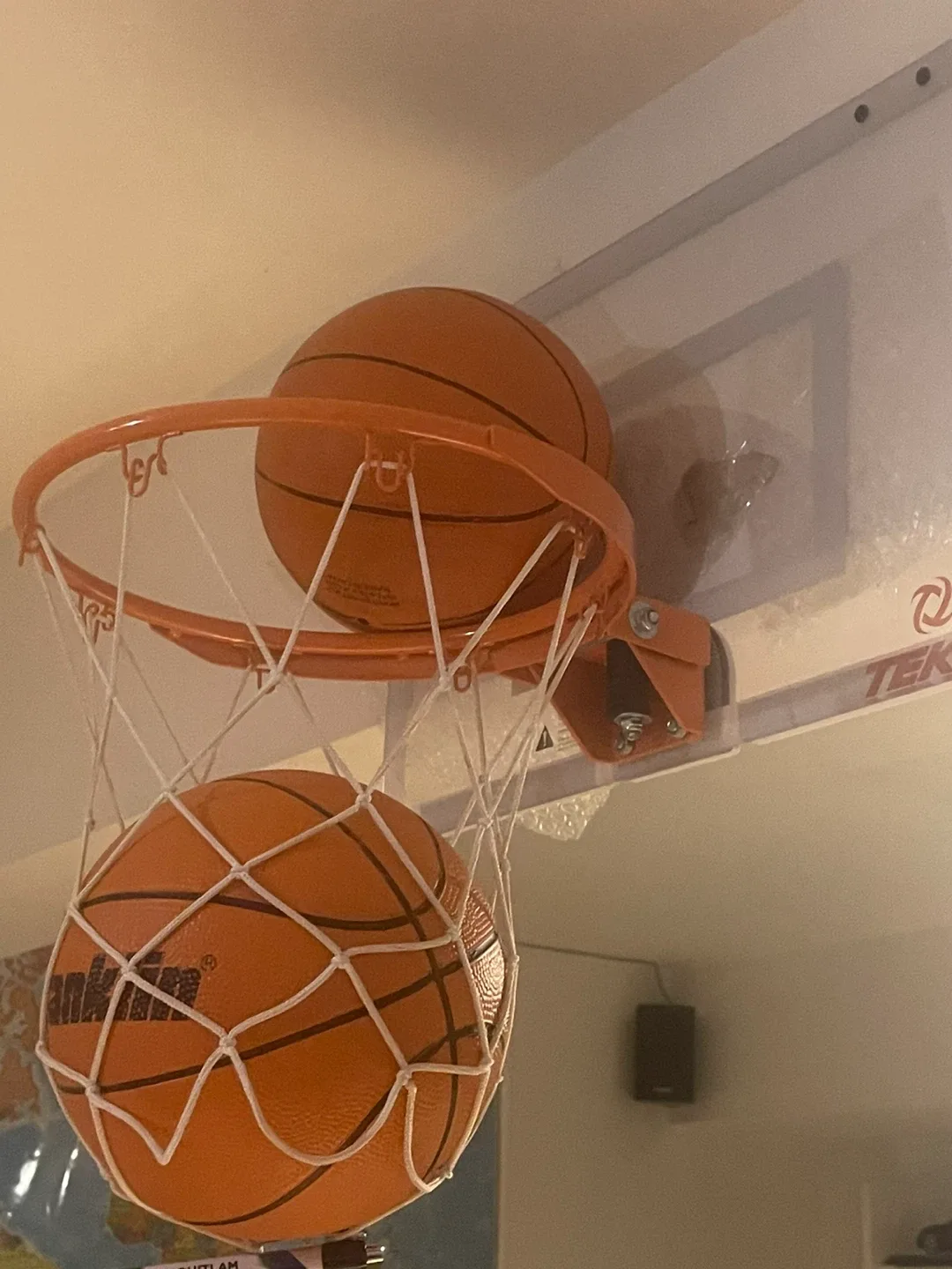 Franklin Sports Mini Basketball Hoop image indicator(2)