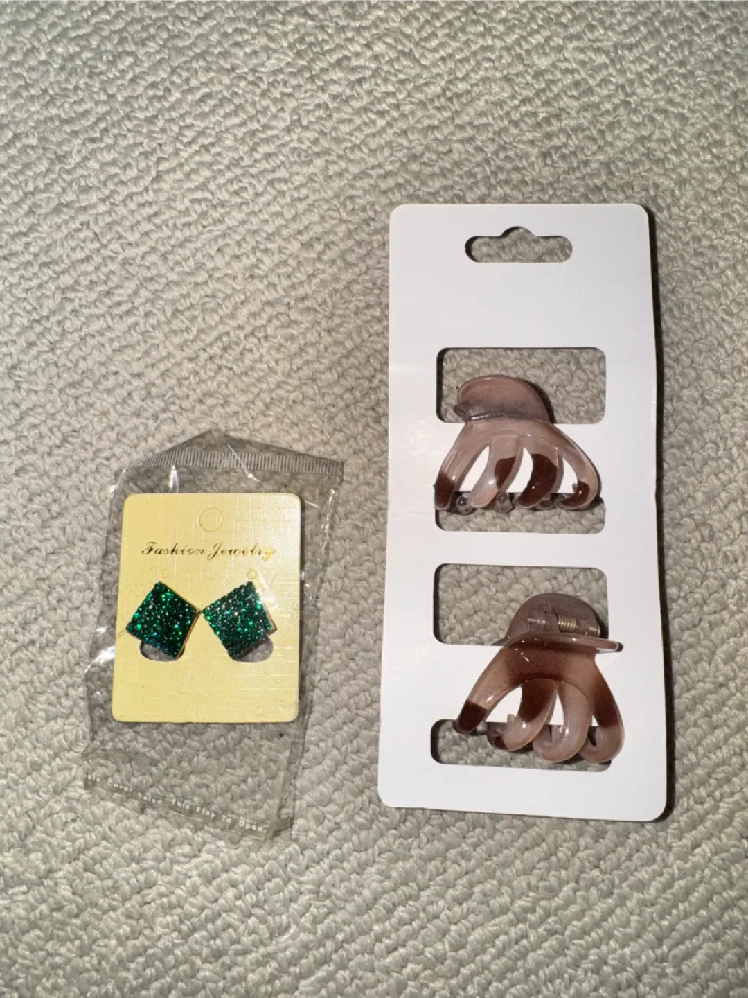 Hair Claw Clips & Green Earrings - New! thumbnail