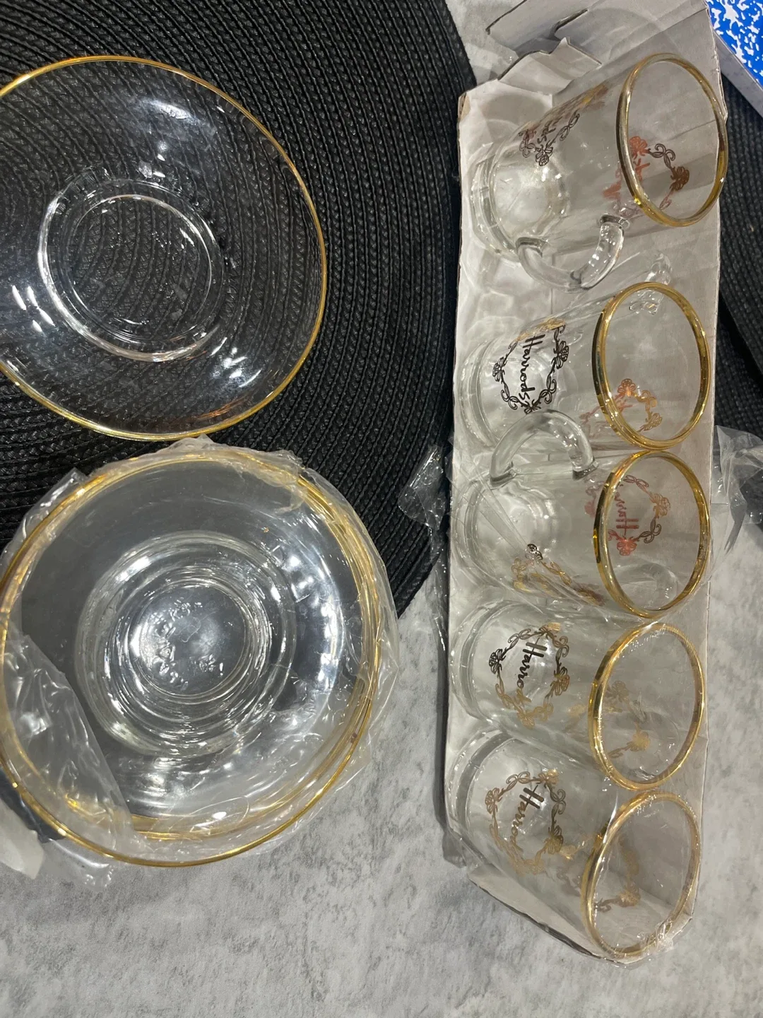 Harrods Espresso Cups & Saucers Set - New in Box image indicator(3)