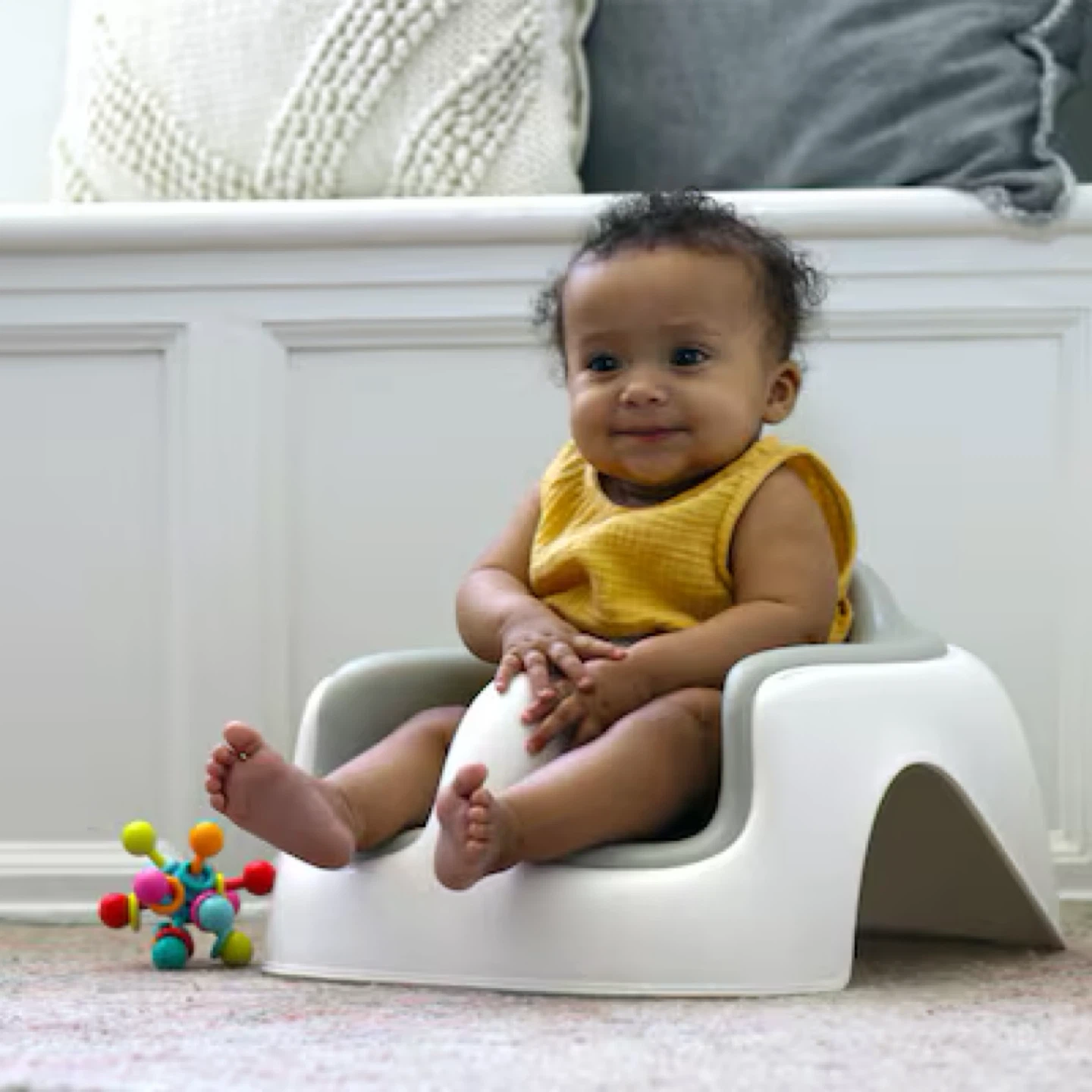 Bumbo Floor Seat LITE with Cushioned Seat & Safety Strap - photo 3