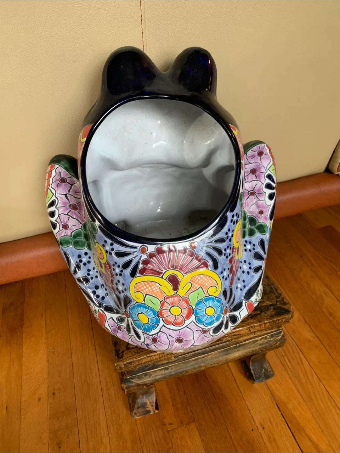 Big Colorful Ceramic Frog Planter image indicator(3)