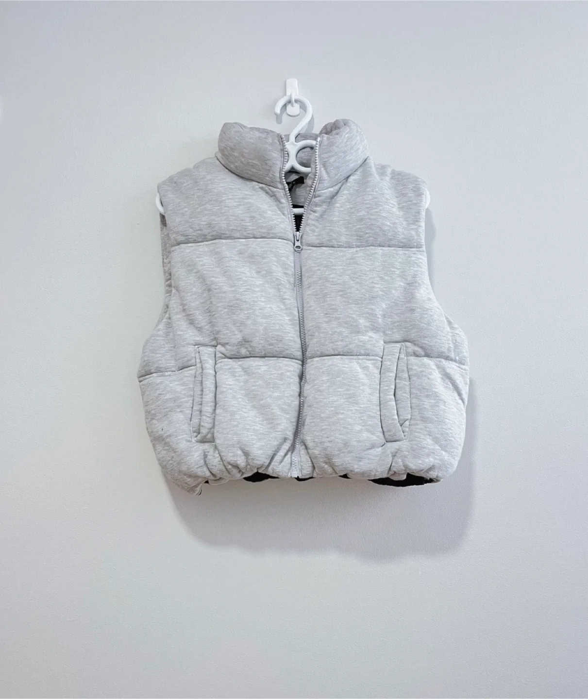 Women’s Forever 21 Puffer Vest - Size XL