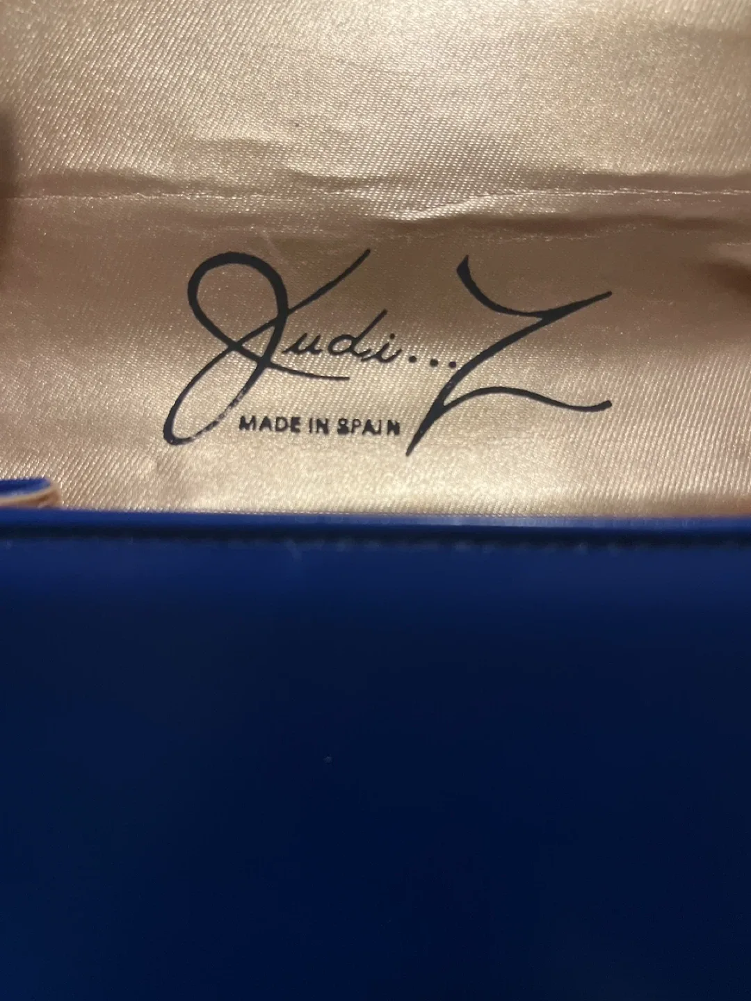 Judi. Z Blue Leather Handbag - Made in Spain image indicator(10)