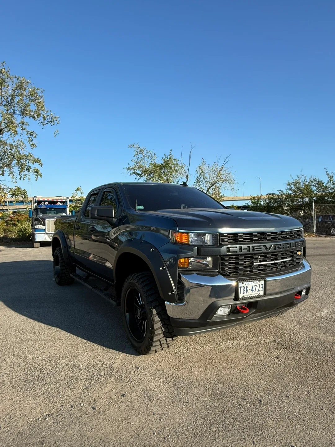 Chevrolet Silverado Truck