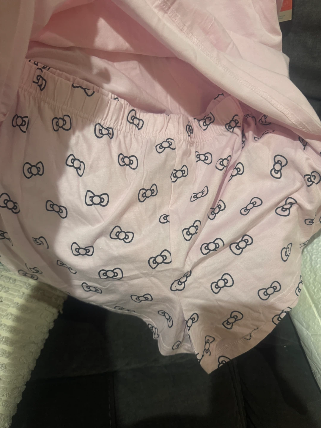 Hello Kitty Pink Pajama Set - photo 3