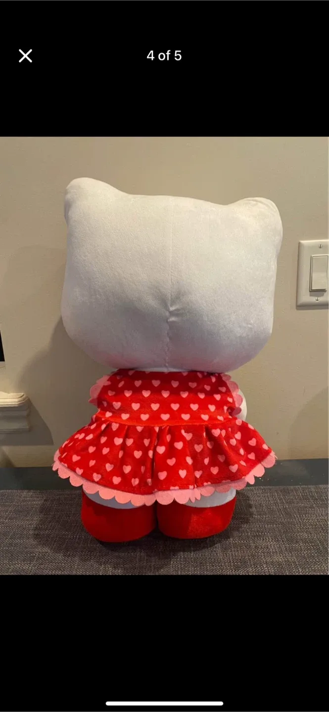 Hello Kitty Valentine's Plush image indicator(3)