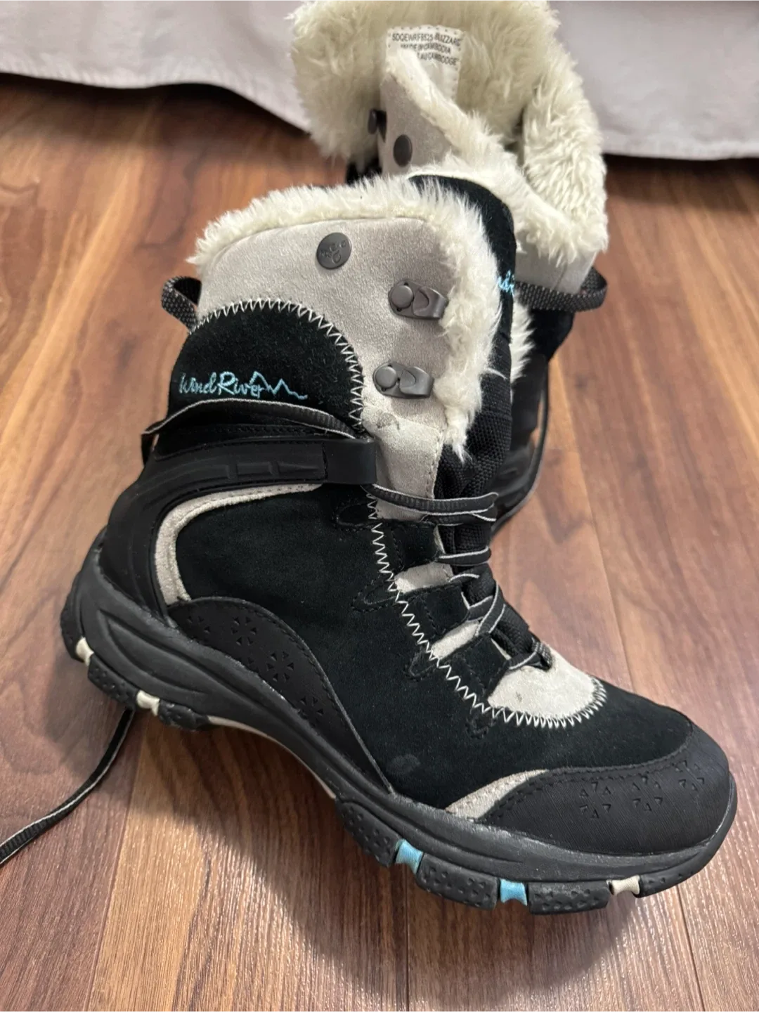 Wind River Women's Winter Boots image indicator(2)