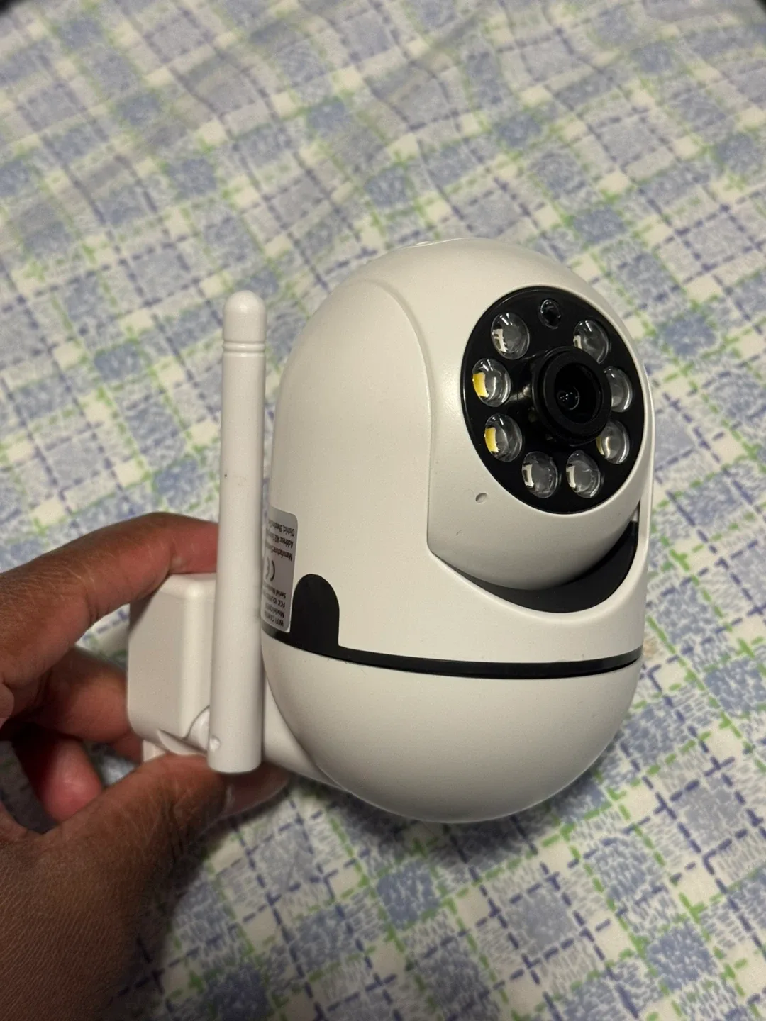 White Security Camera image indicator(2)