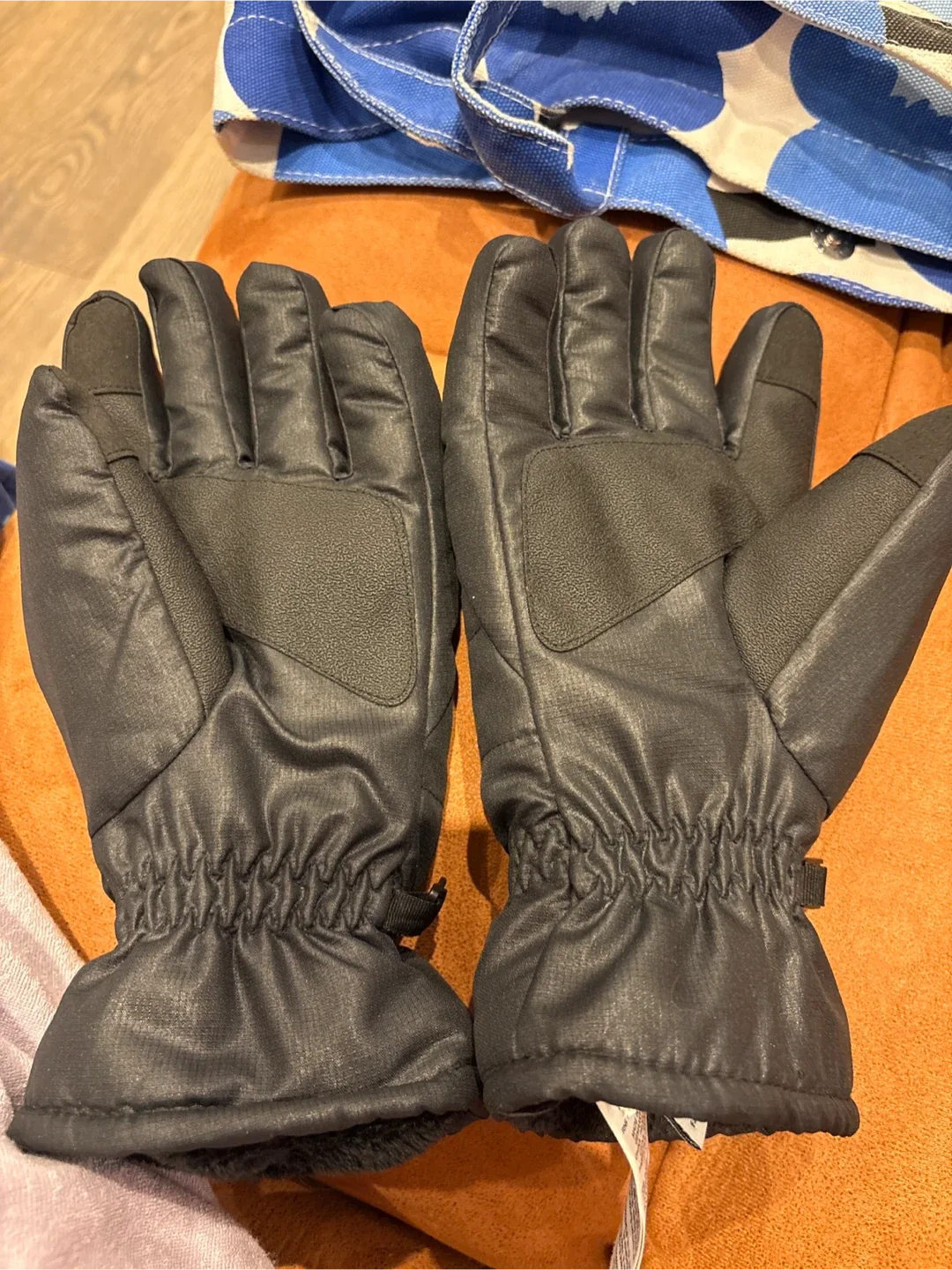 Timberland Black Gloves - Size S/M image indicator(2)