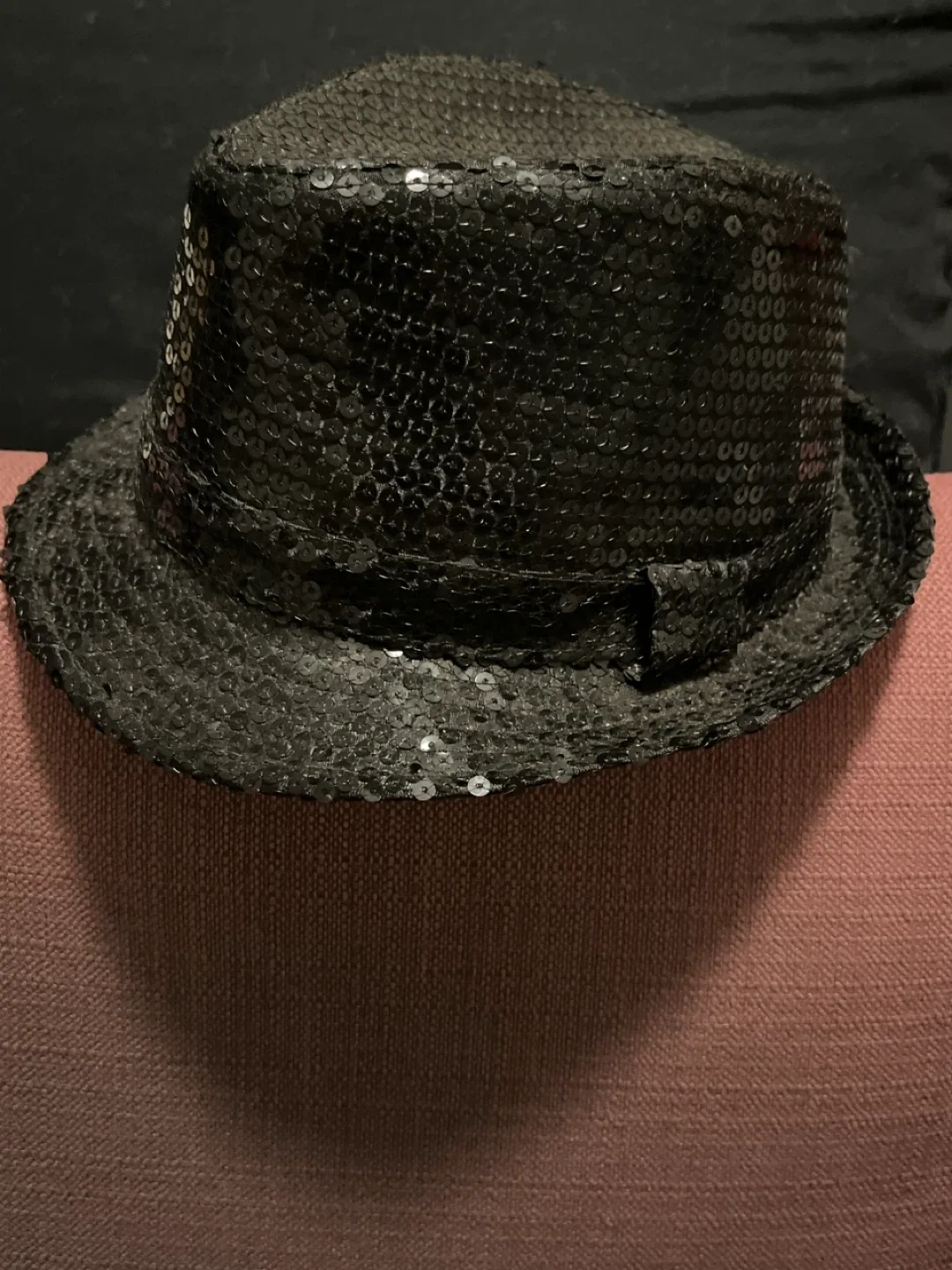 Black Sequin Fedora Hat image indicator(9)