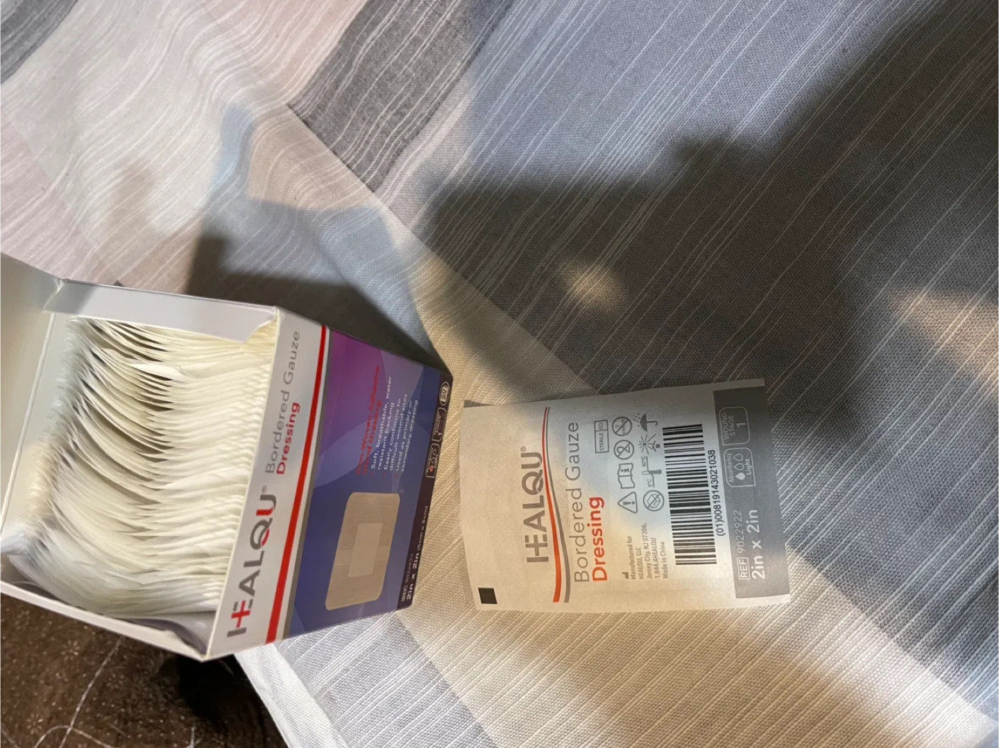 HEALQU Bordered Gauze Dressing 2in x 2in (5cm x 5cm) image indicator(7)