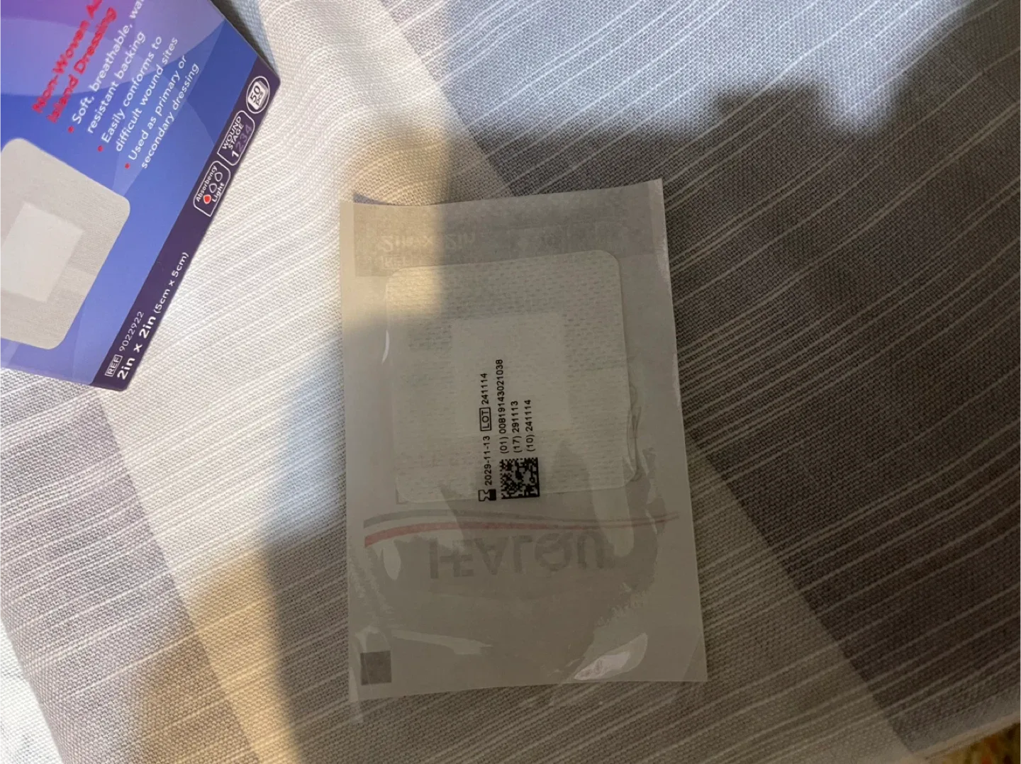 HEALQU Bordered Gauze Dressing 2in x 2in (5cm x 5cm) image indicator(5)