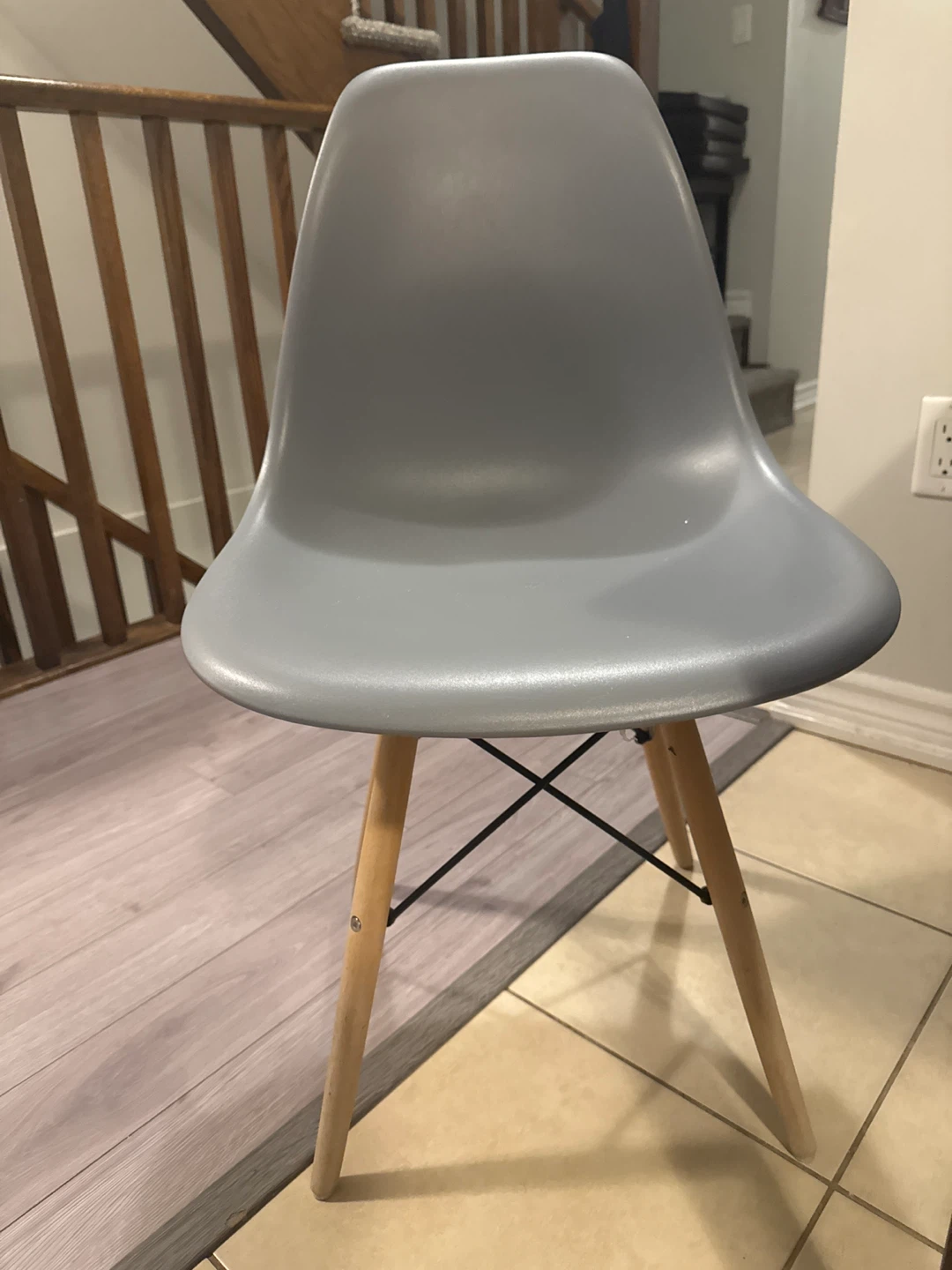 Dining Table with 4 Gray Chairs - photo 5