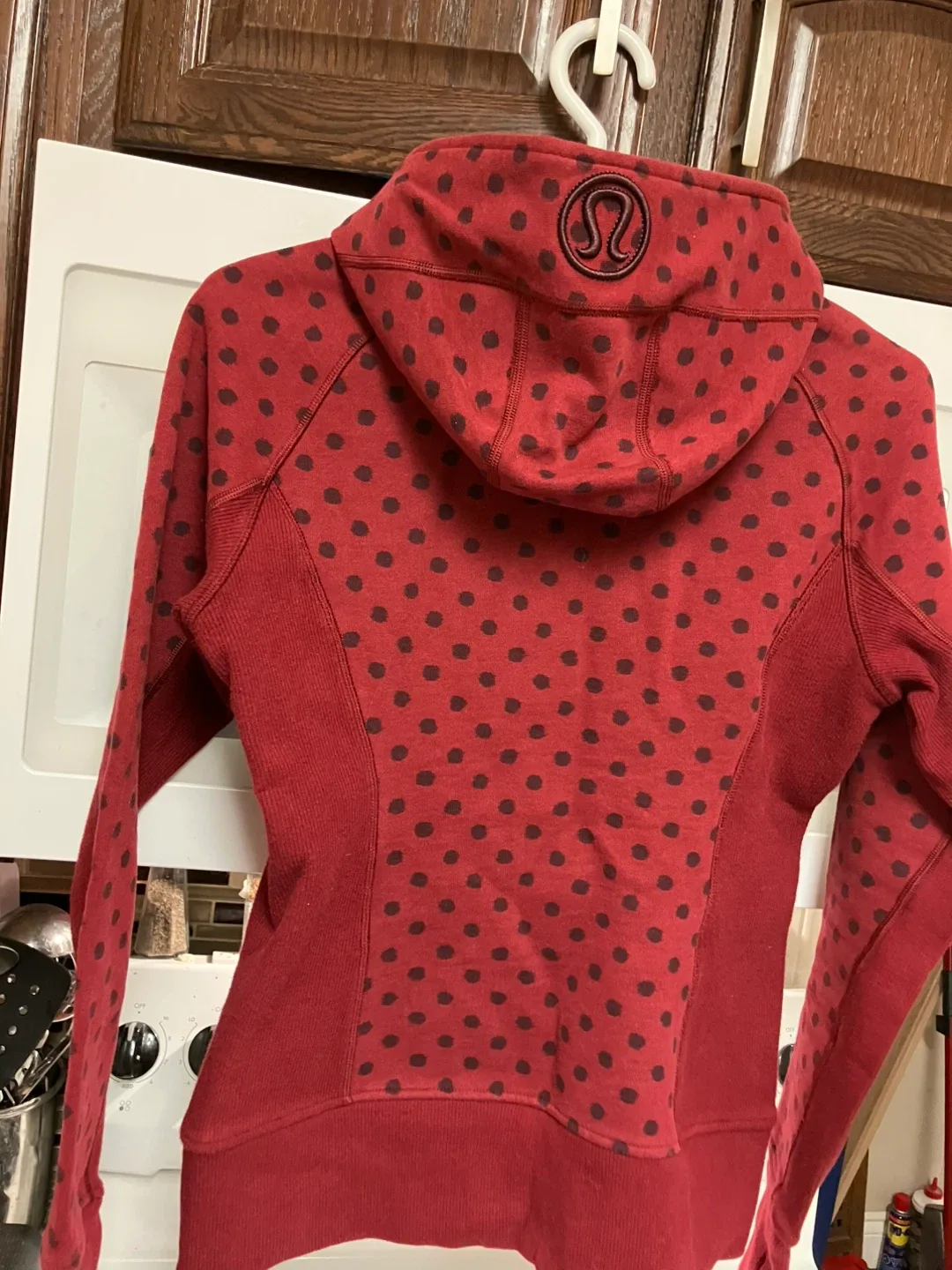 Lululemon Scuba Hoodie - Size 6 - Maroon & Polka Dot image indicator(2)