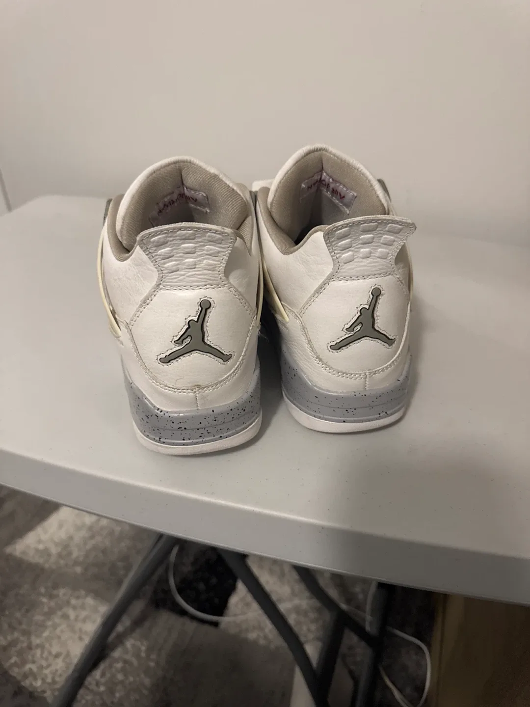 Air Jordan 4 Retro White Oreo image indicator(3)