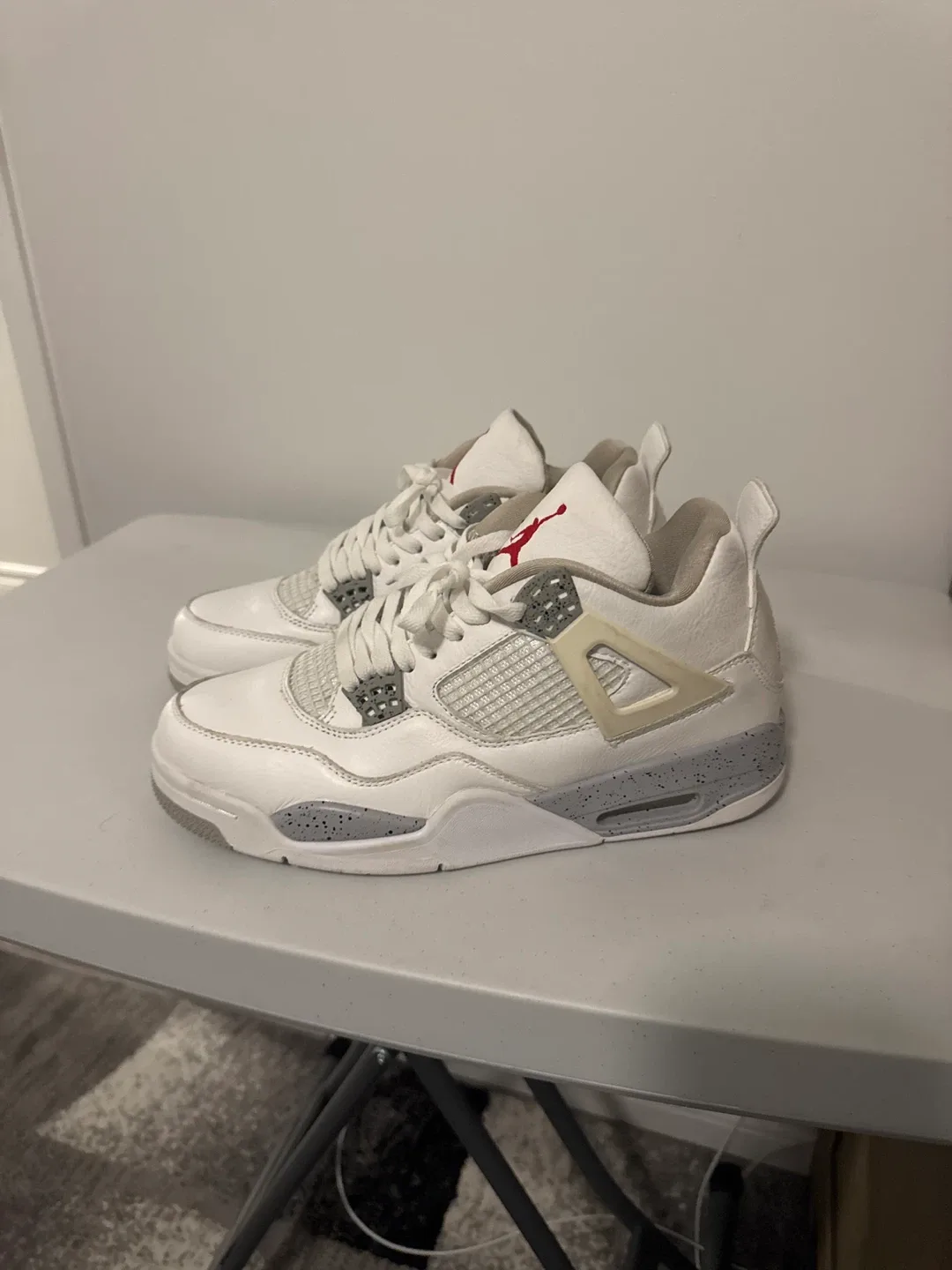 Air Jordan 4 Retro White Oreo image indicator(2)