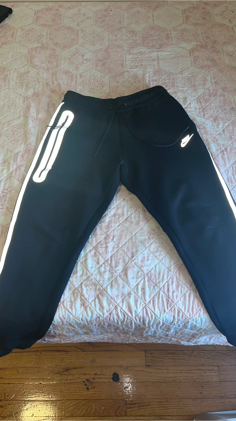 Nike Tech Fleece Black Hoodie & Pants Set - photo 3