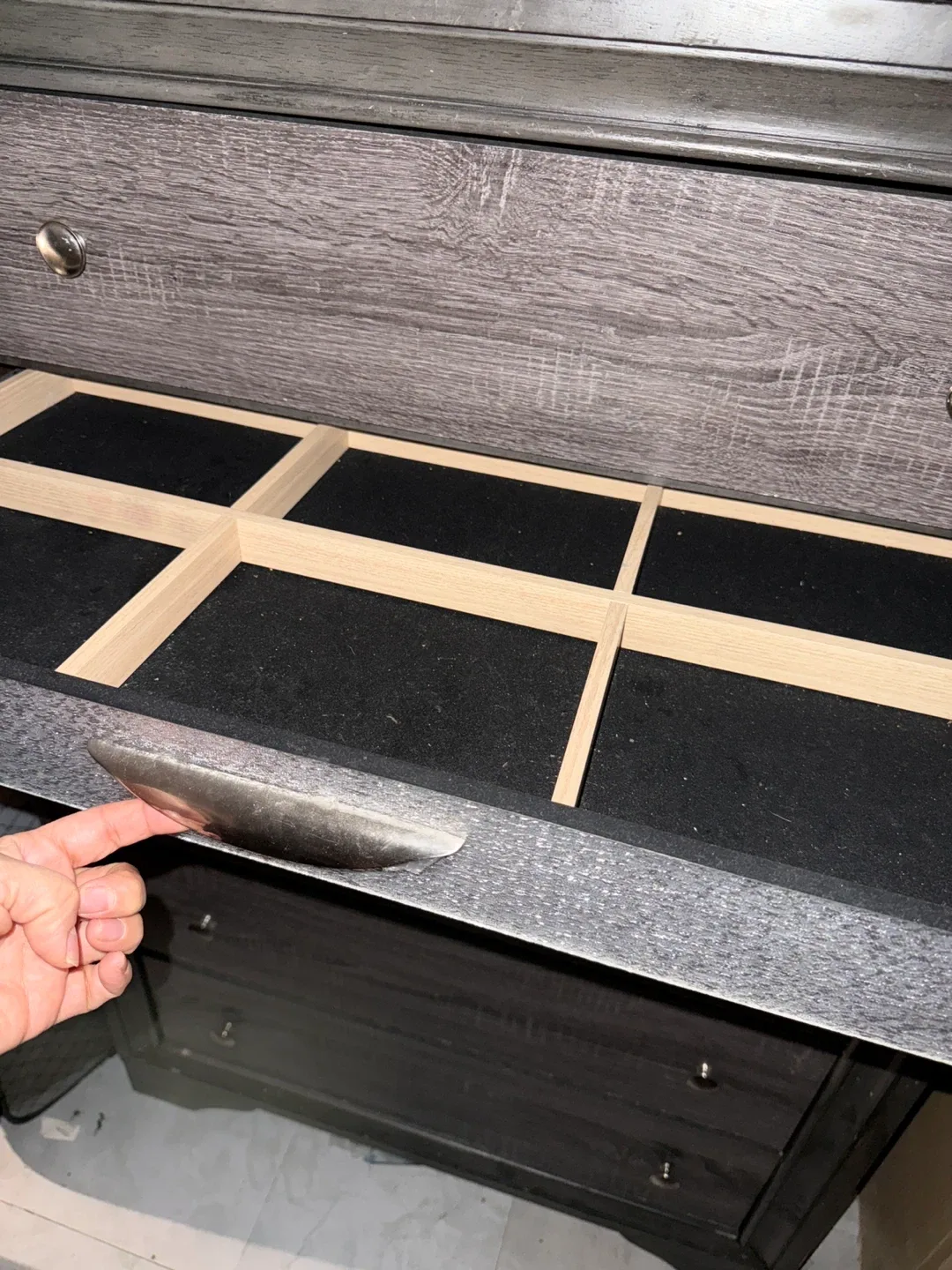 🥕Tall Dresser - Like New! image indicator(2)