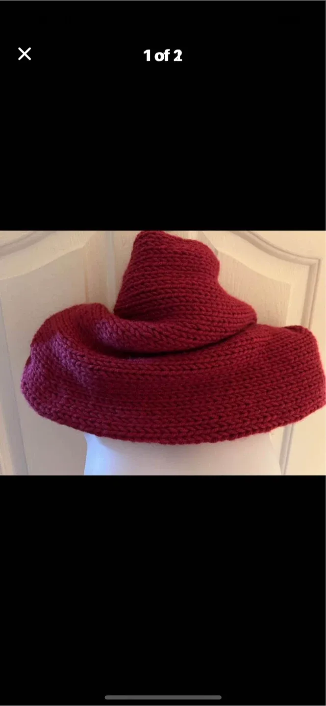 Handmade Knitted Cowl - Burgundy thumbnail