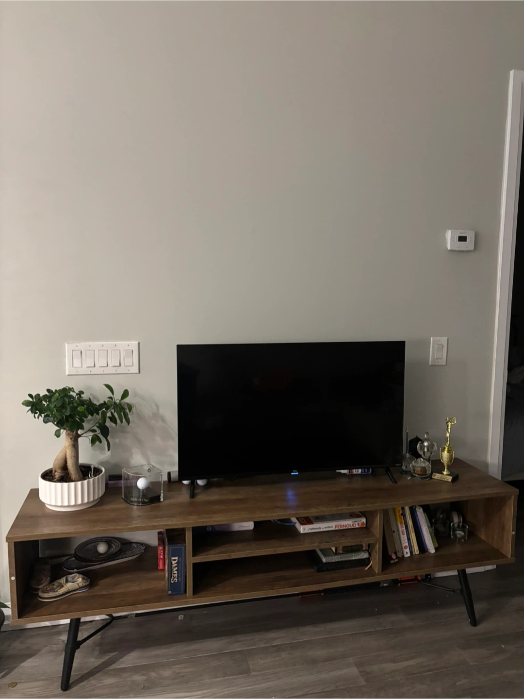 Wood TV Stand/ Console Table