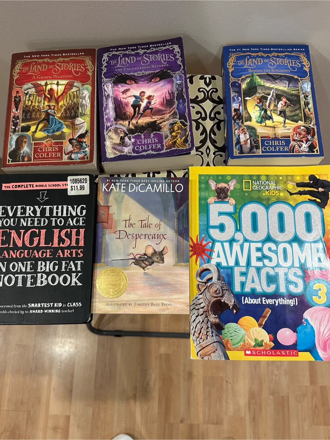 The Land of Stories & More Kids Books image indicator(2)