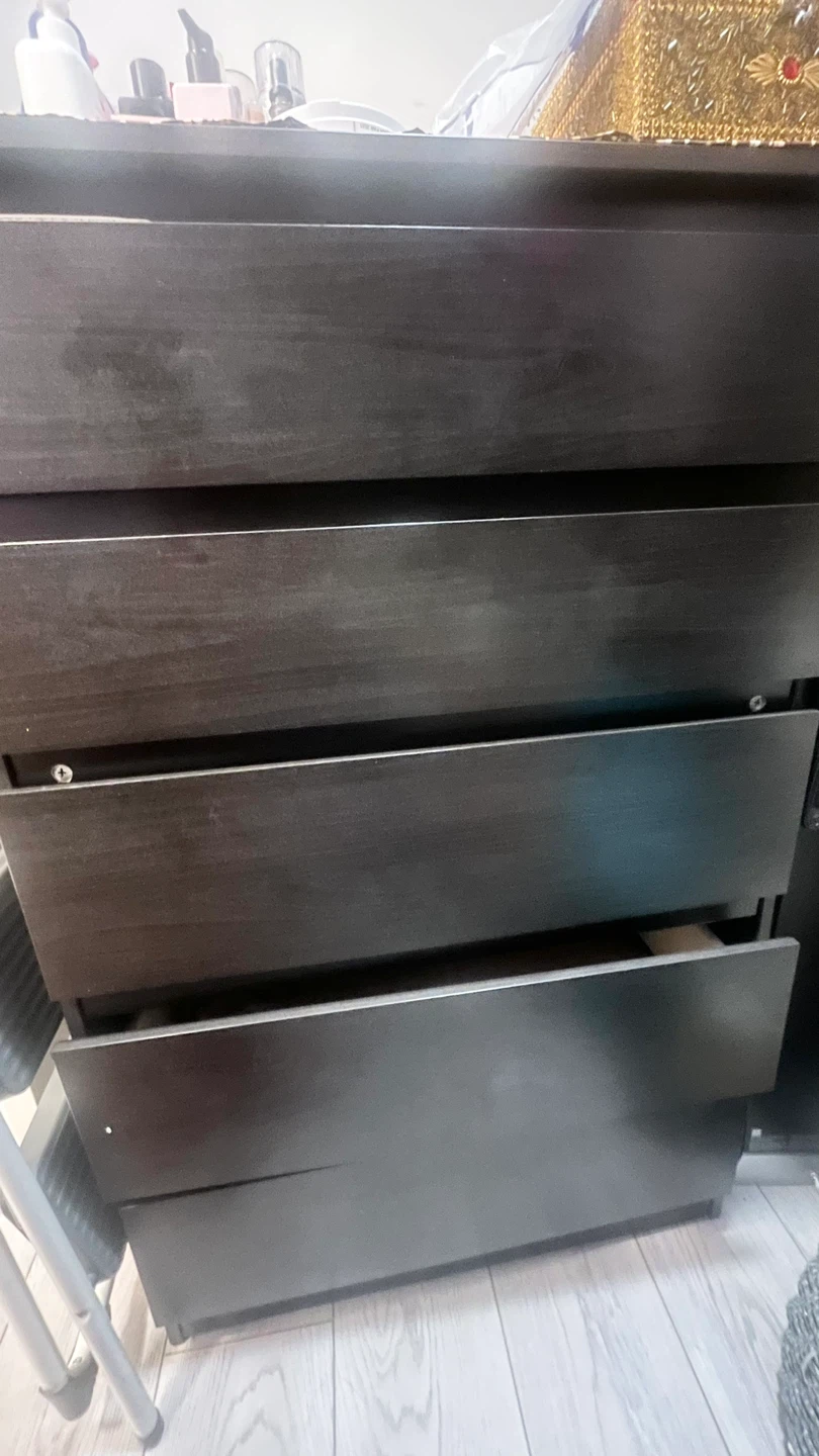 SOLD🥕Dark Brown Wooden Dresser🥕❄️