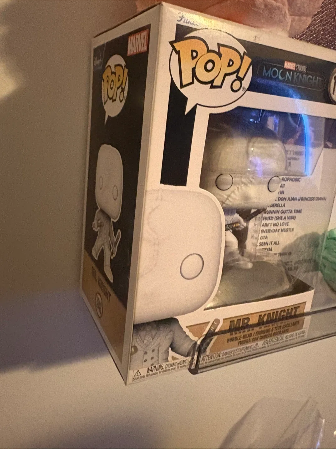 Funko Pop! Groot Holiday Special #1105 image indicator(4)