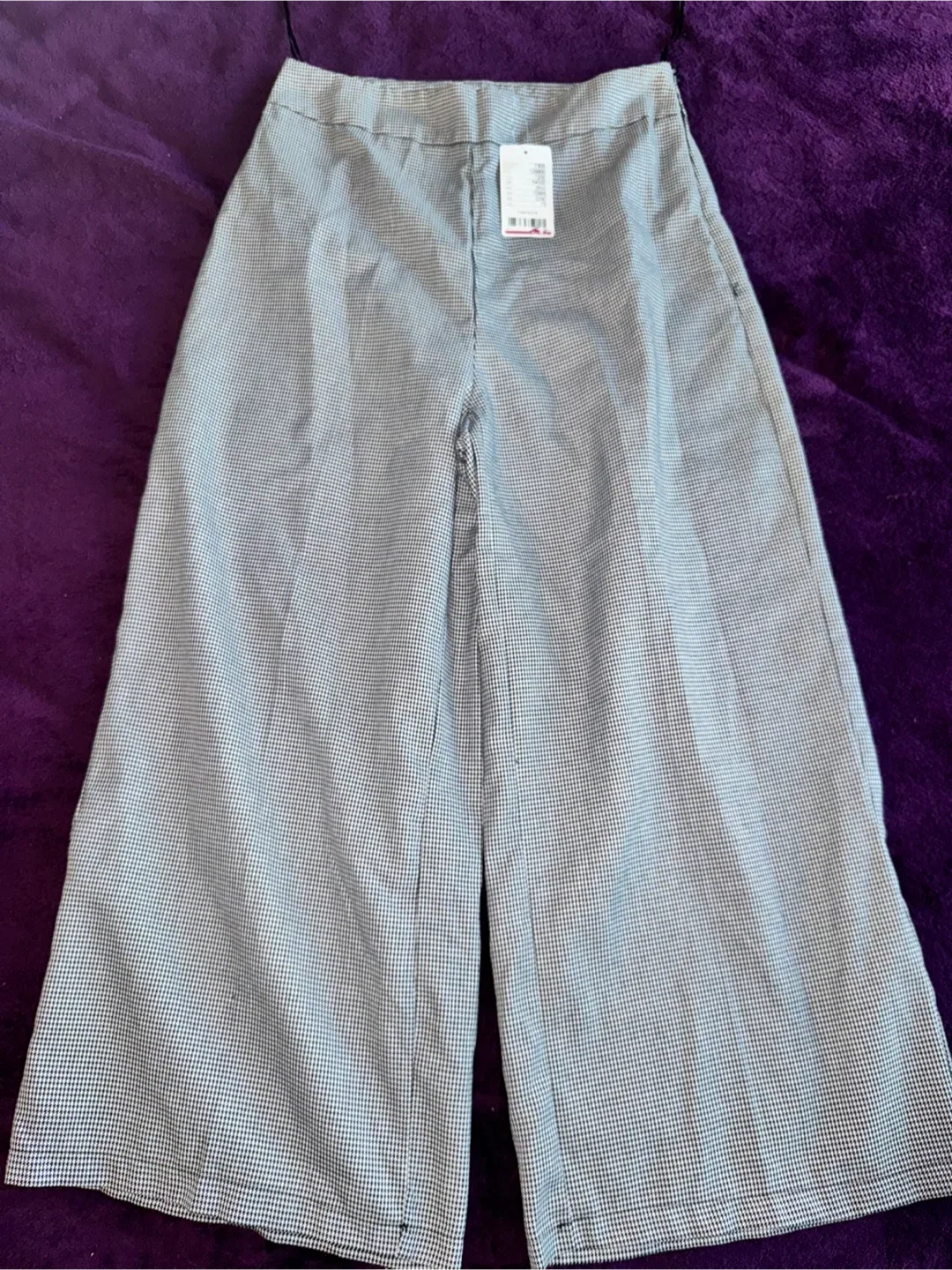 Redtag Woman Houndstooth Culottes - UK 12 thumbnail