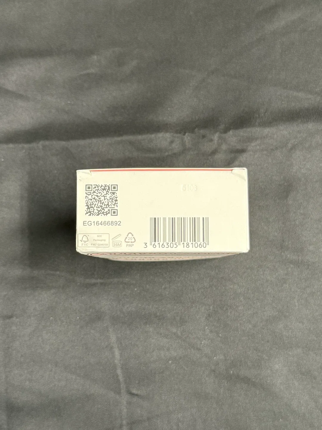 Burberry Her Elixir de Parfum 3.3 FL OZ image indicator(4)